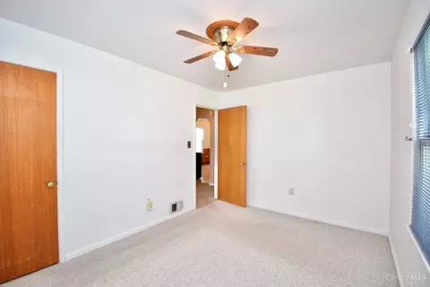 Bedroom - 3689 Eyrich Rd, Cincinnati, OH 45248 photo 3 of 7