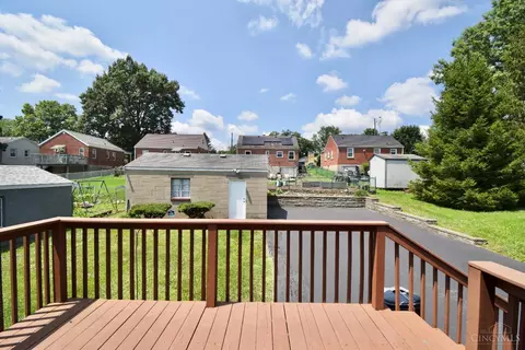 Exterior - 3689 Eyrich Rd, Cincinnati, OH 45248 photo 6 of 9