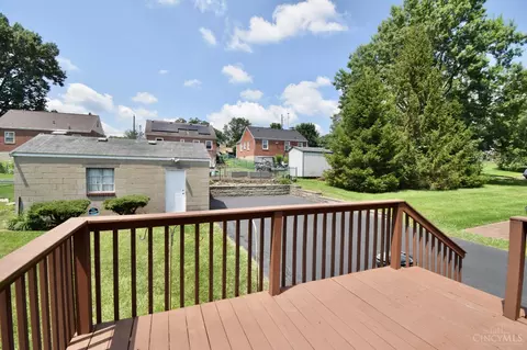 Exterior - 3689 Eyrich Rd, Cincinnati, OH 45248 photo 5 of 9