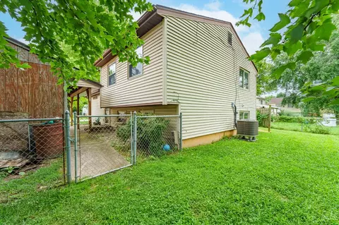 Exterior - 331 Miller Ct, Harrison, OH 45030 photo 5 of 9