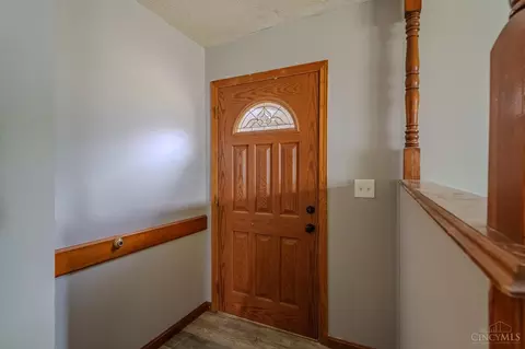 Entry Way - 331 Miller Ct, Harrison, OH 45030 photo 1 of 2