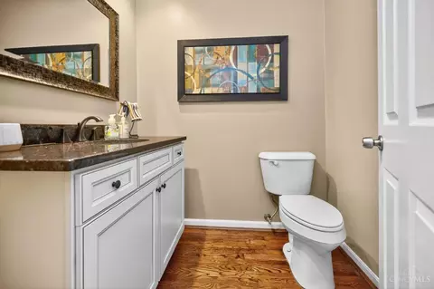 Bath - 8936 Cypresspoint Ln, Cincinnati, OH 45249 photo 1 of 9
