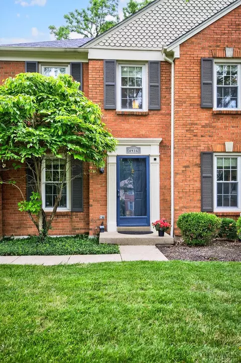 Exterior - 8936 Cypresspoint Ln, Cincinnati, OH 45249 photo 3 of 10