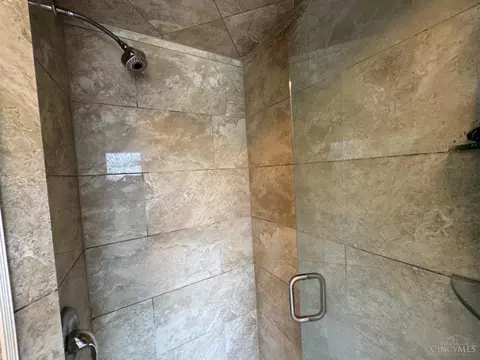 2325 Reading Rd, Cincinnati, OH 45202 photo 52