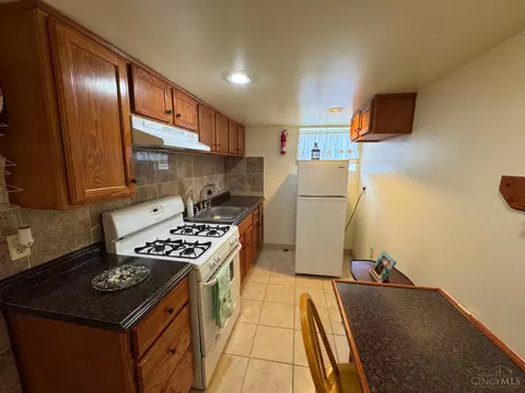 2325 Reading Rd, Cincinnati, OH 45202 photo 58