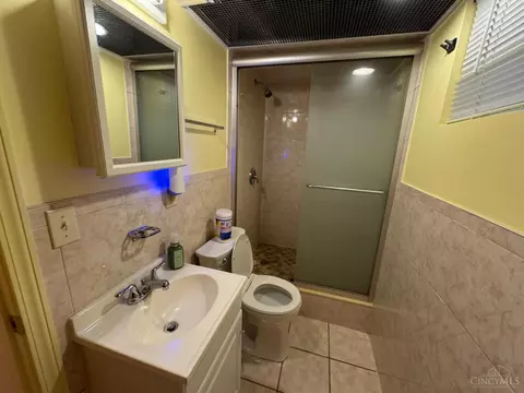 2325 Reading Rd, Cincinnati, OH 45202 photo 63