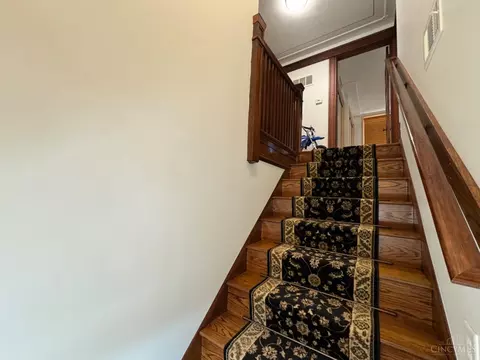 2325 Reading Rd, Cincinnati, OH 45202 photo 25