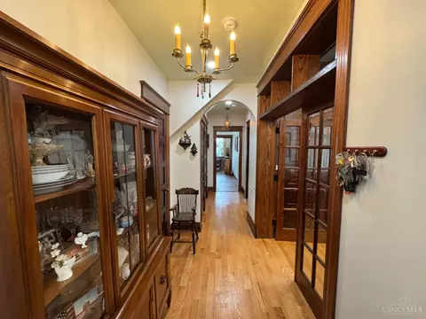 2325 Reading Rd, Cincinnati, OH 45202 photo 5