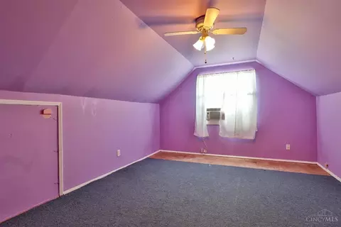 Bedroom - 1 Hadley Rd, Cincinnati, OH 45218 photo 5 of 8