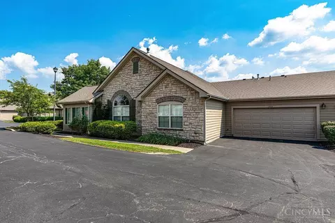 1444 Cotswold Ln, Hamilton, OH 45013