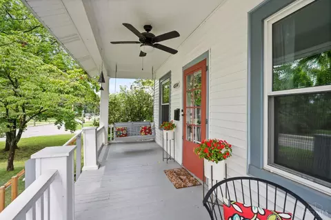 Exterior - 4554 Sycamore Rd, Cincinnati, OH 45236 photo 2 of 5