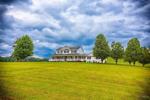 3942 Steam Furnace Rd, Peebles, OH 45660