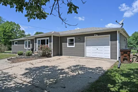 1970 Cedarville Rd, Goshen, OH 45122