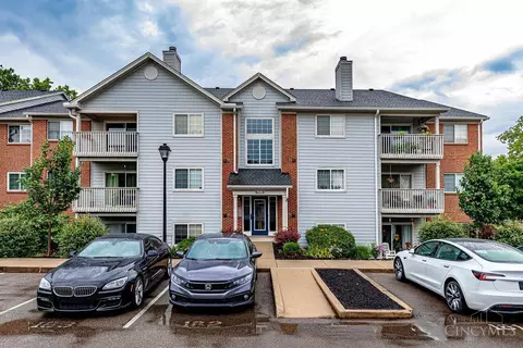 7560 Shawnee Ln, West Chester, OH 45069