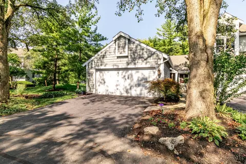 8449 Sunfish Ln, Maineville, OH 45039