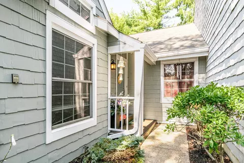 8449 Sunfish Ln, Maineville, OH 45039 photo 4