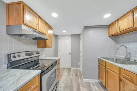 Kitchen - 200 Spring St, Cleves, OH 45002 photo 4 of 4