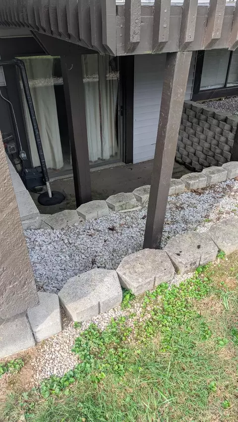 Exterior - 192 Stillmeadow Dr, Cincinnati, OH 45245 photo 5 of 6
