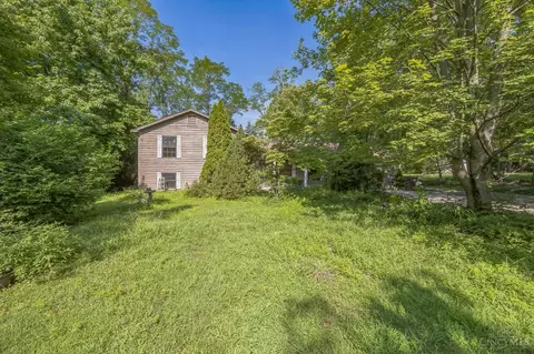 3913 Fulton Grove Rd, Cincinnati, OH 45245