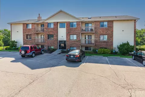 3921 Mack Rd, Fairfield, OH 45014