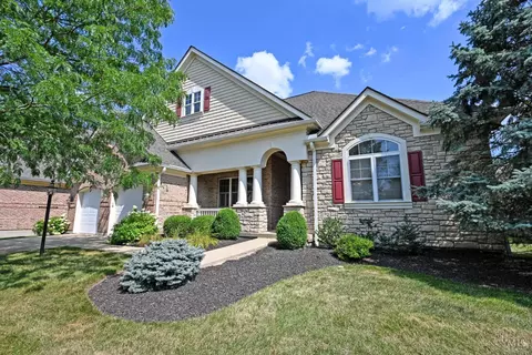 Exterior - 888 Old Course Ln, Cincinnati, OH 45245 photo 3 of 15