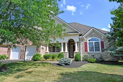 888 Old Course Ln, Cincinnati, OH 45245