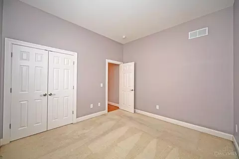 Bedroom - 888 Old Course Ln, Cincinnati, OH 45245 photo 7 of 10