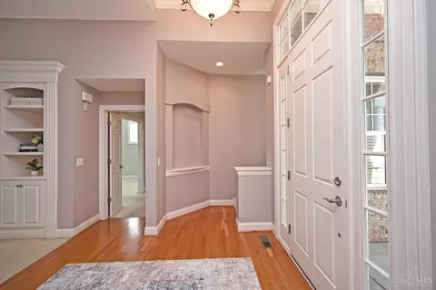 Entry Way - 888 Old Course Ln, Cincinnati, OH 45245 photo 2 of 3