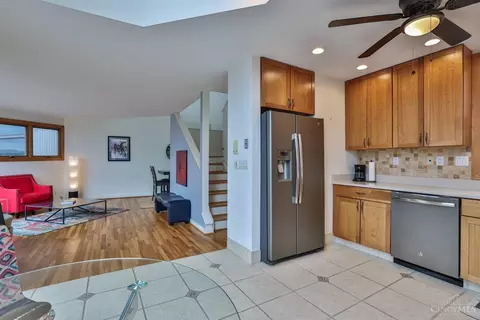1026 Hatch St, Cincinnati, OH 45202 photo 19