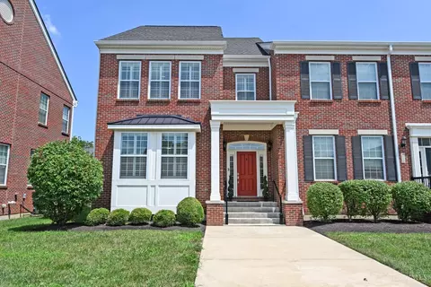 9228 Beacon St, Mason, OH 45040