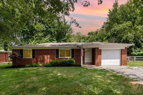 6056 Jerry Lee Dr, Milford, OH 45150
