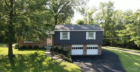 5476 Garrett Dr, Milford, OH 45150