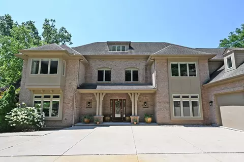 Exterior - 3662 Cooper Rd, Blue Ash, OH 45241 photo 13 of 14