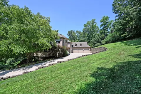 Exterior - 3662 Cooper Rd, Blue Ash, OH 45241 photo 12 of 14