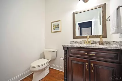 Bath - 3662 Cooper Rd, Blue Ash, OH 45241 photo 1 of 8