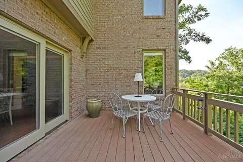 Exterior - 3662 Cooper Rd, Blue Ash, OH 45241 photo 5 of 14