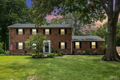 7849 Woody Hollow Dr, West Chester, OH 45241