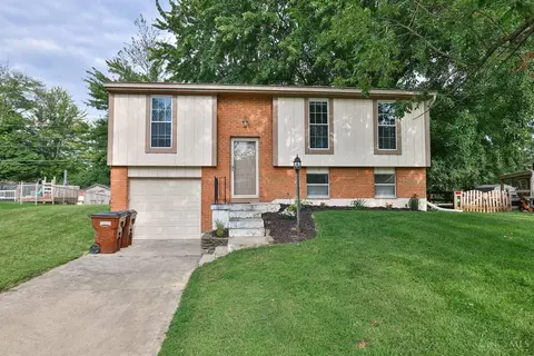 4569 Eldywood Ln, Batavia, OH 45103