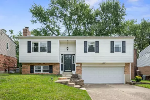 1682 Eastwind Ct, Anderson Twp, OH 45230