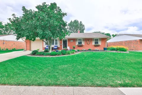 11911 Lawnview Ave, Springdale, OH 45246