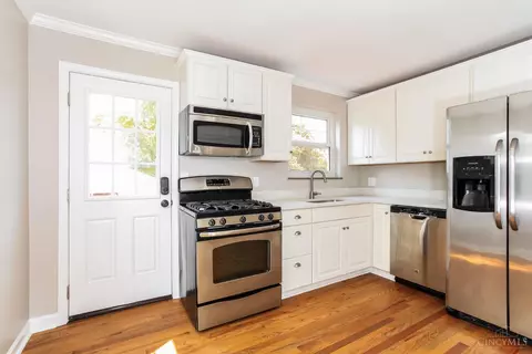 Kitchen - 728 Maple Dr, Reading, OH 45215 photo 1 of 2
