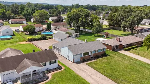 335 Blackburn Ave, Fairfield, OH 45014