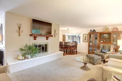 Living - 2169 Broadbent Way, Kettering, OH 45440 photo 4 of 7