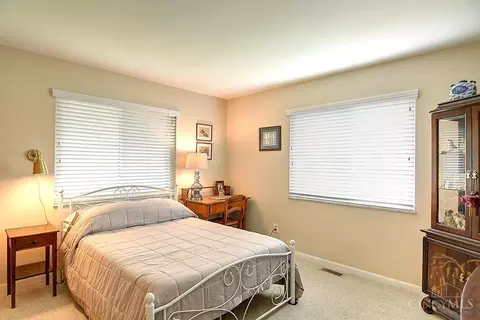 Bedroom - 2169 Broadbent Way, Kettering, OH 45440 photo 4 of 5