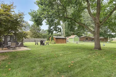 Exterior - 2169 Broadbent Way, Kettering, OH 45440 photo 6 of 8