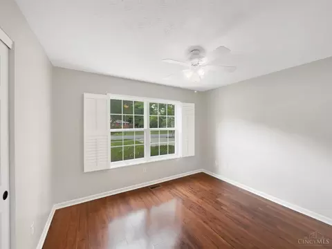 8339 Maineville Rd, Hamilton Township, OH 45039 photo 15