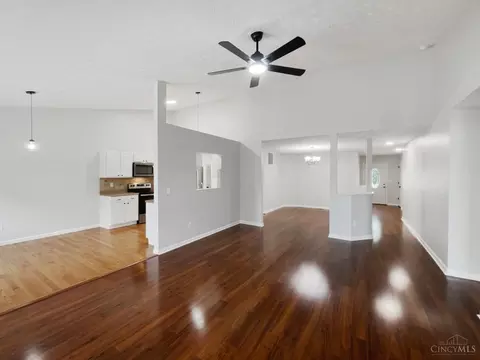 8339 Maineville Rd, Hamilton Township, OH 45039 photo 10