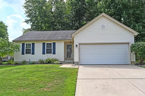 3581 Heartwood Rd, Amelia, OH 45102