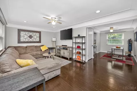 Living - 5331 Cleander Dr, Cincinnati, OH 45238 photo 1 of 3