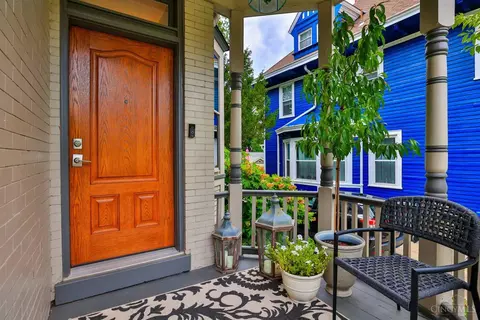 Exterior - 3615 Shaw Ave, Cincinnati, OH 45208 photo 3 of 17